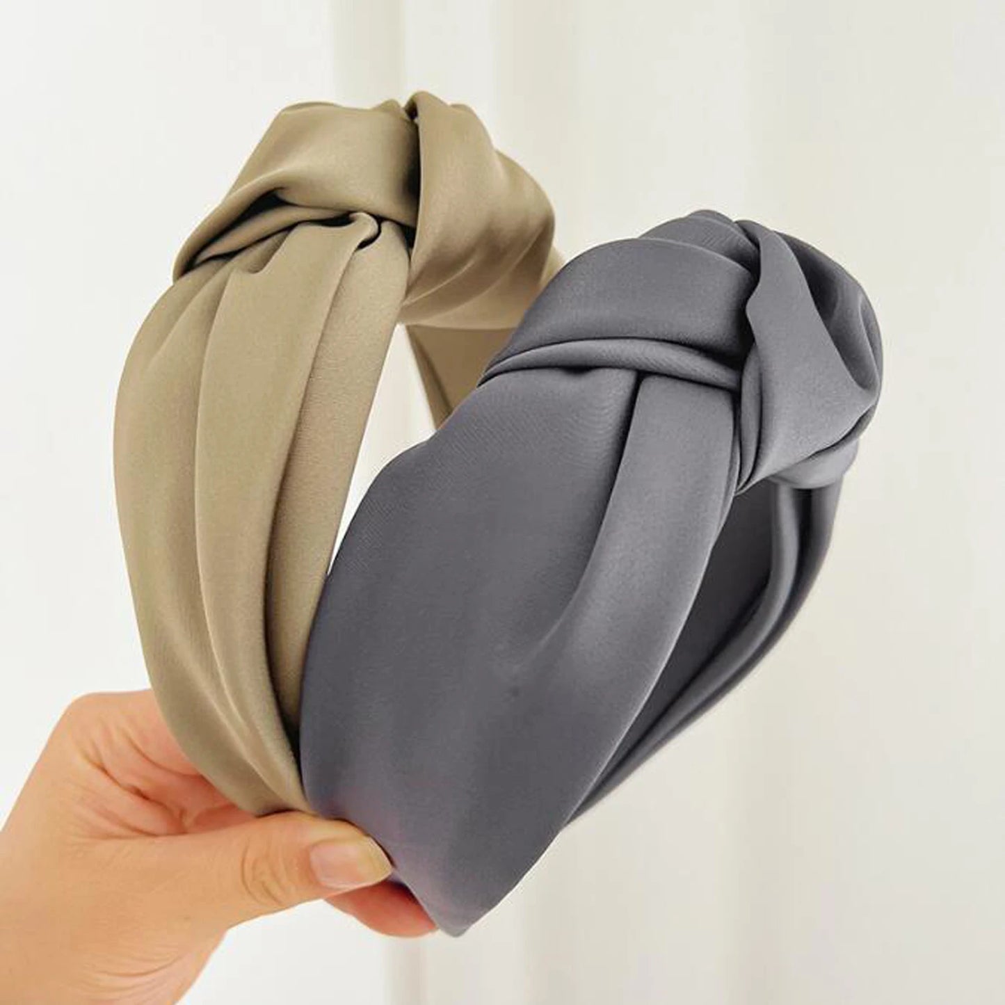 Fashionable knot wide edge satin fabric headband