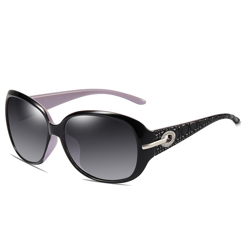 Sunglasses, women's classic diamond studded sunglasses, UV resistant driving polarized glasses